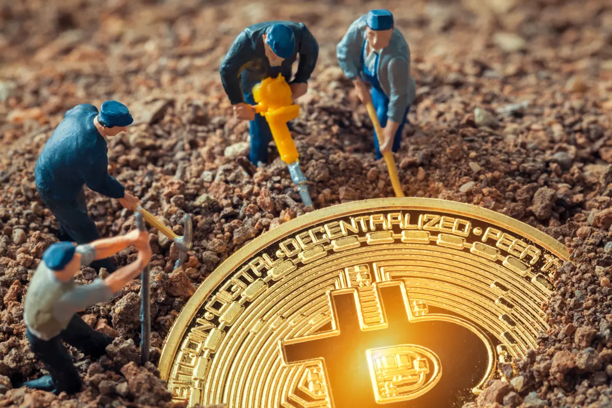 Bitcoin Ağı, Madencilik Zorluğu Gittikçe Zorlaşıyor